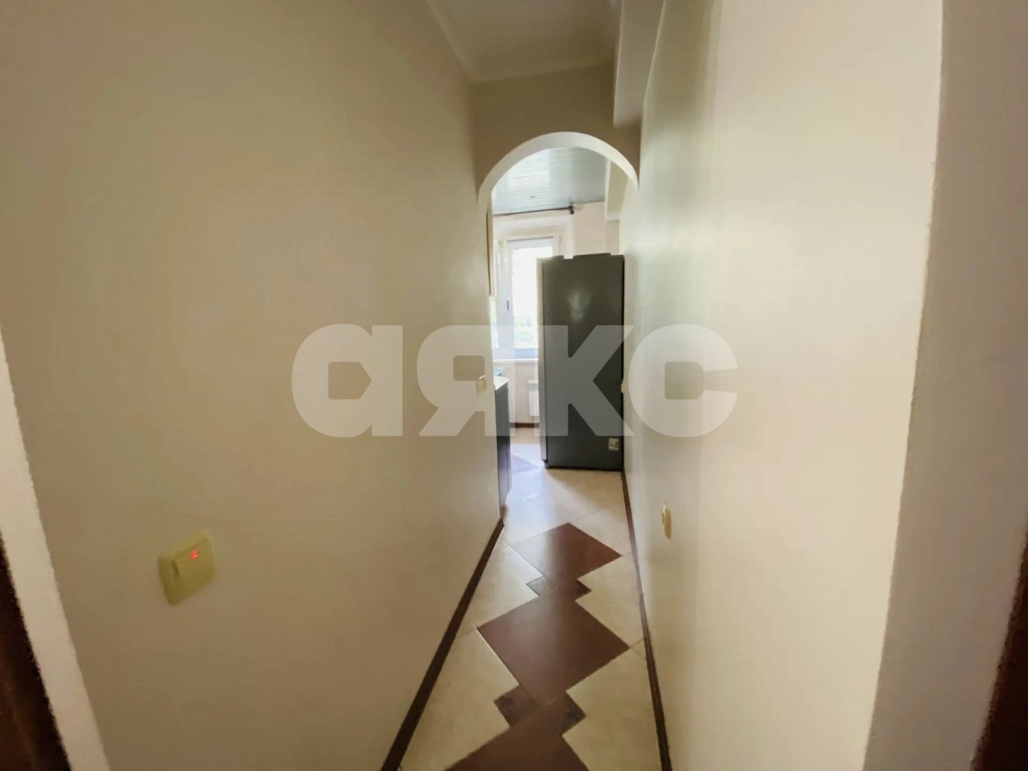 Фото №12: 2-комнатная квартира 50&nbsp;м², 2/5&nbsp;эт. - Сочи, Центральный, мкр. Донская, ул. Виноградная, 152