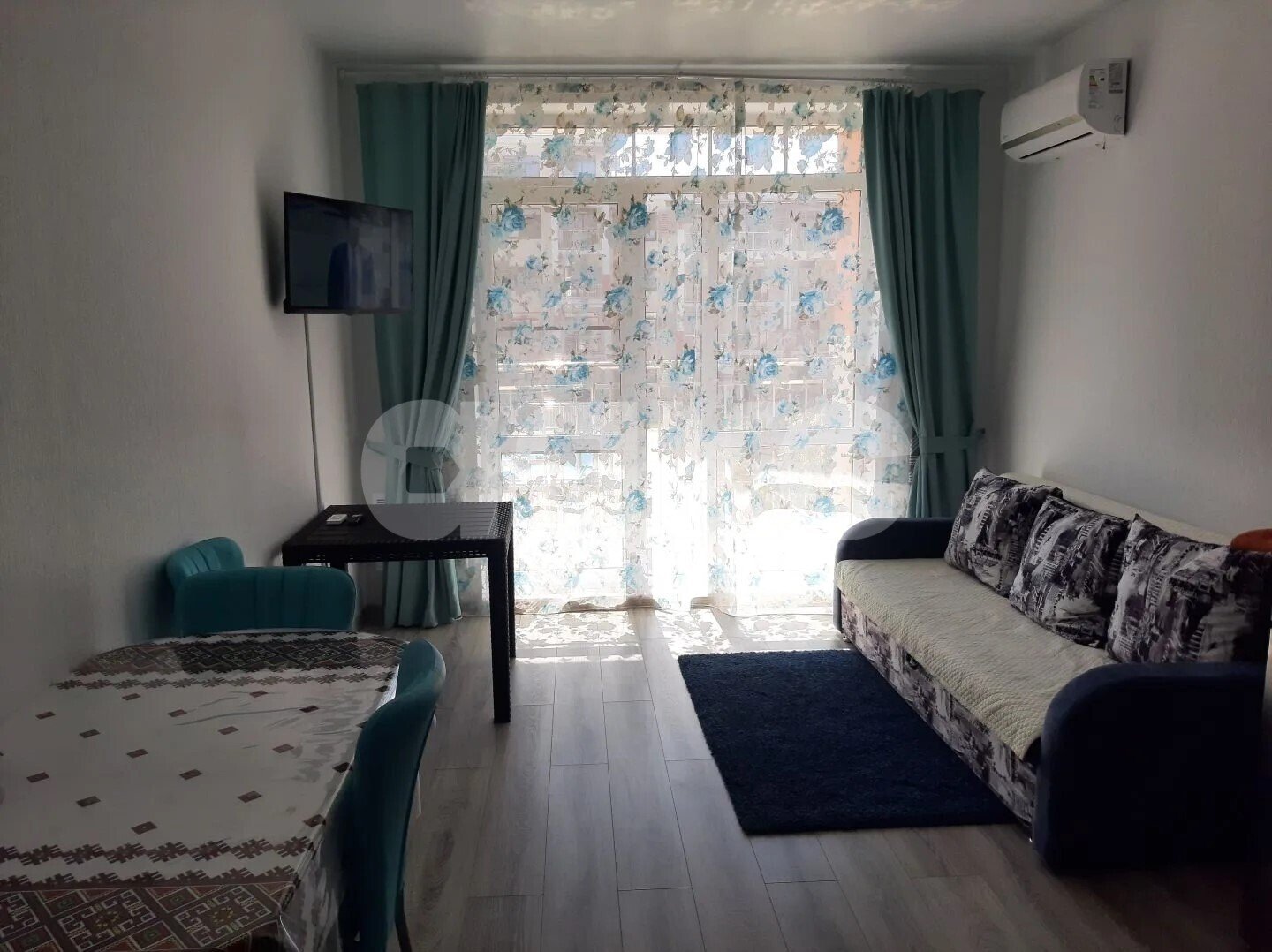 Фото №4: 1-комнатная квартира 45&nbsp;м², 2/5&nbsp;эт. - Сукко, мкр. жилой комплекс Холидей Хаус, ул. Мирная, 11к1