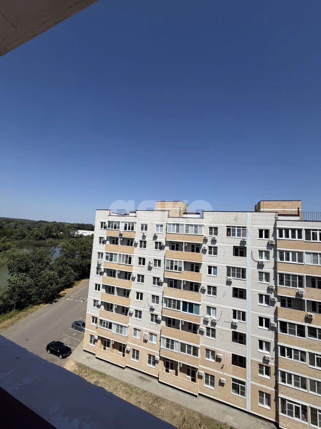 Фото №11: 2-комнатная квартира 60&nbsp;м², 8/8&nbsp;эт. - Горячий Ключ, мкр. Администрация, ул. Рябиновая, 2Бк2