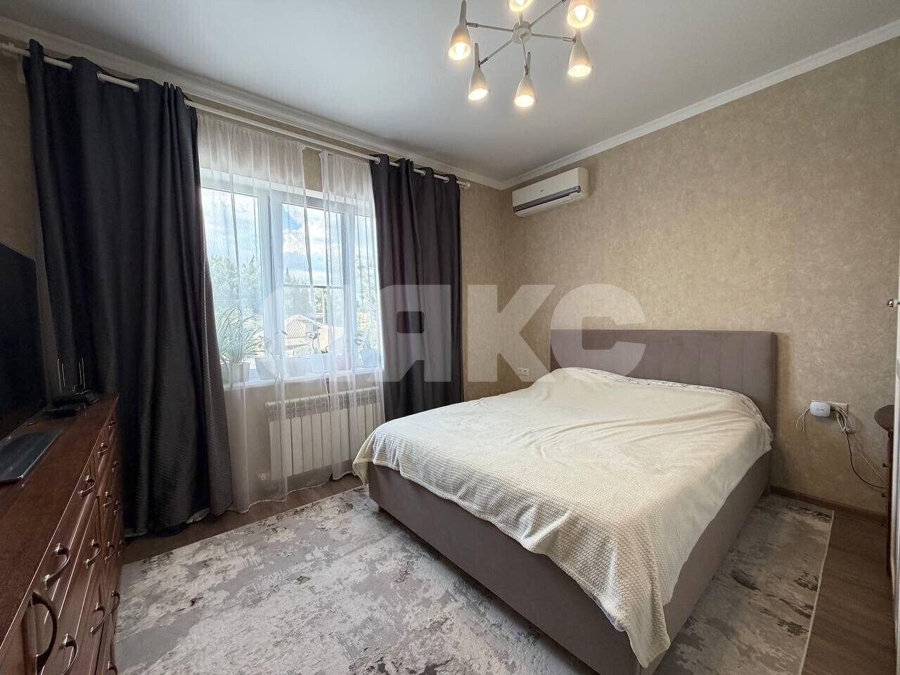 Фото №5: Дом 120&nbsp;м² + 4.5&nbsp;сот., 2&nbsp;эт. - Батайск, ул. Куйбышева