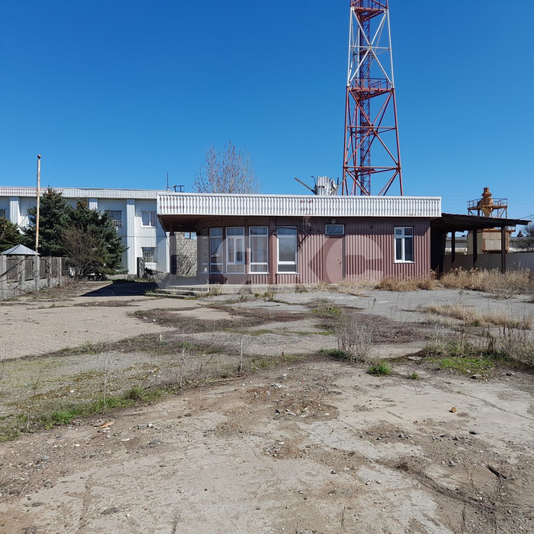 Фото №12: Коммерция 140&nbsp;м², 1/1&nbsp;эт. - Волжский, ул. имени Ф.Г. Логинова, 20А
