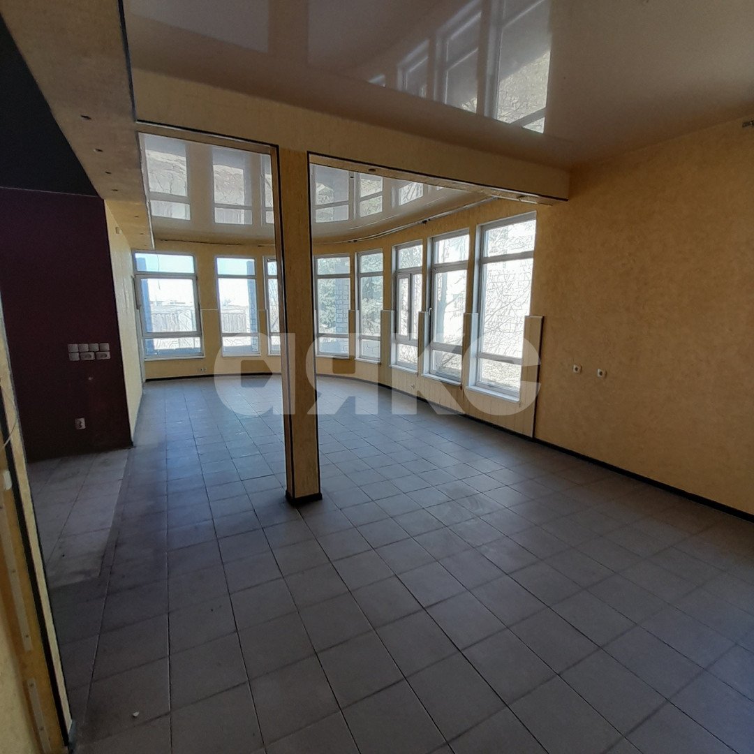 Фото №39: Коммерция 140&nbsp;м², 1/1&nbsp;эт. - Волжский, ул. имени Ф.Г. Логинова, 20А