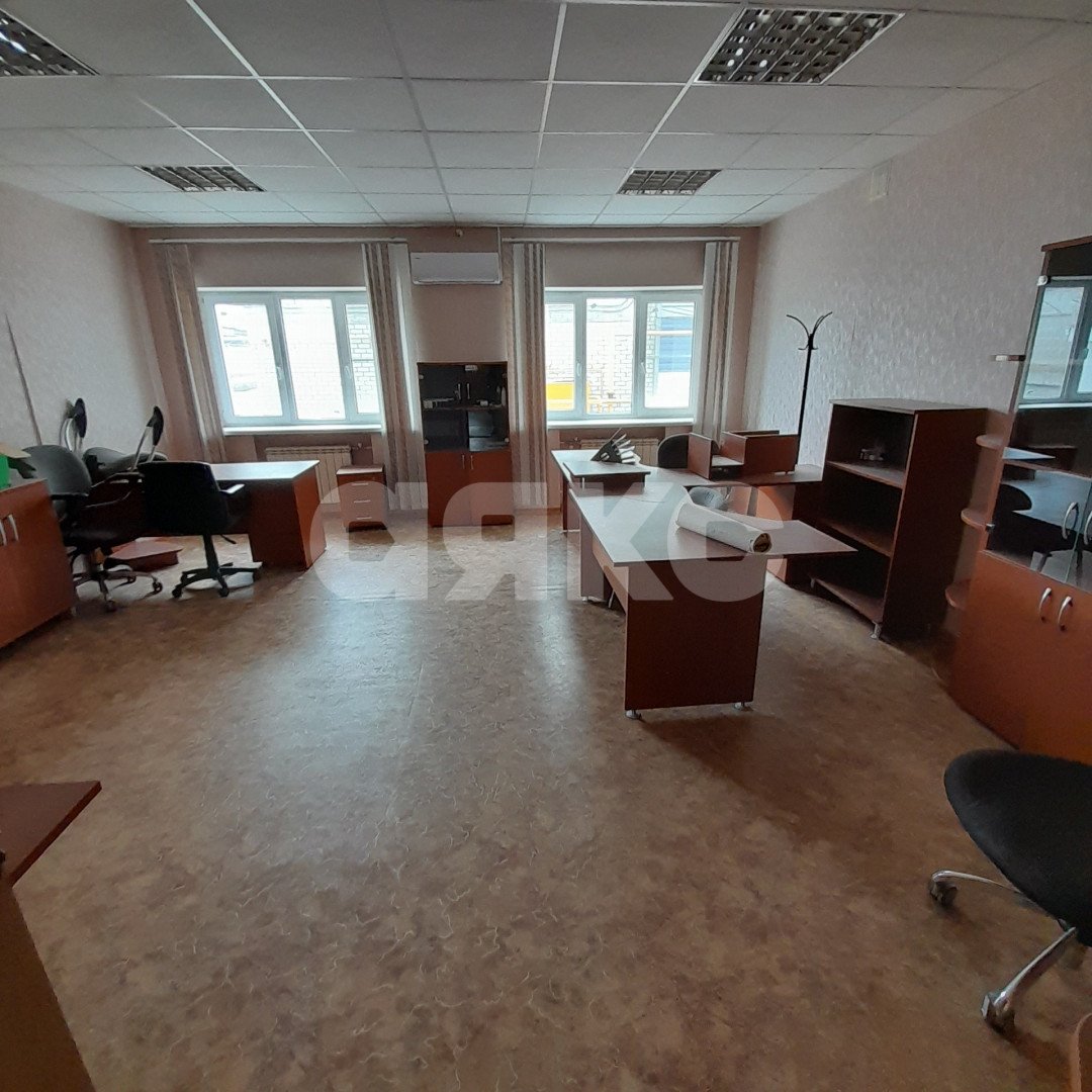 Фото №39: Коммерция 12691&nbsp;м², 3/3&nbsp;эт. - Волгоград, р. Советский, ул. Качуевской, 4