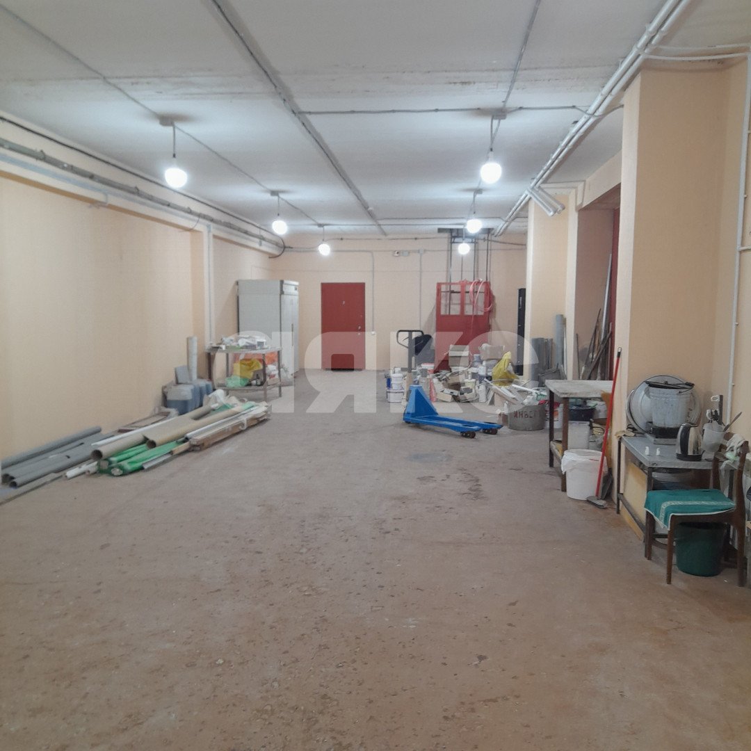 Фото №10: Коммерция 12691&nbsp;м², 3/3&nbsp;эт. - Волгоград, р. Советский, ул. Качуевской, 4