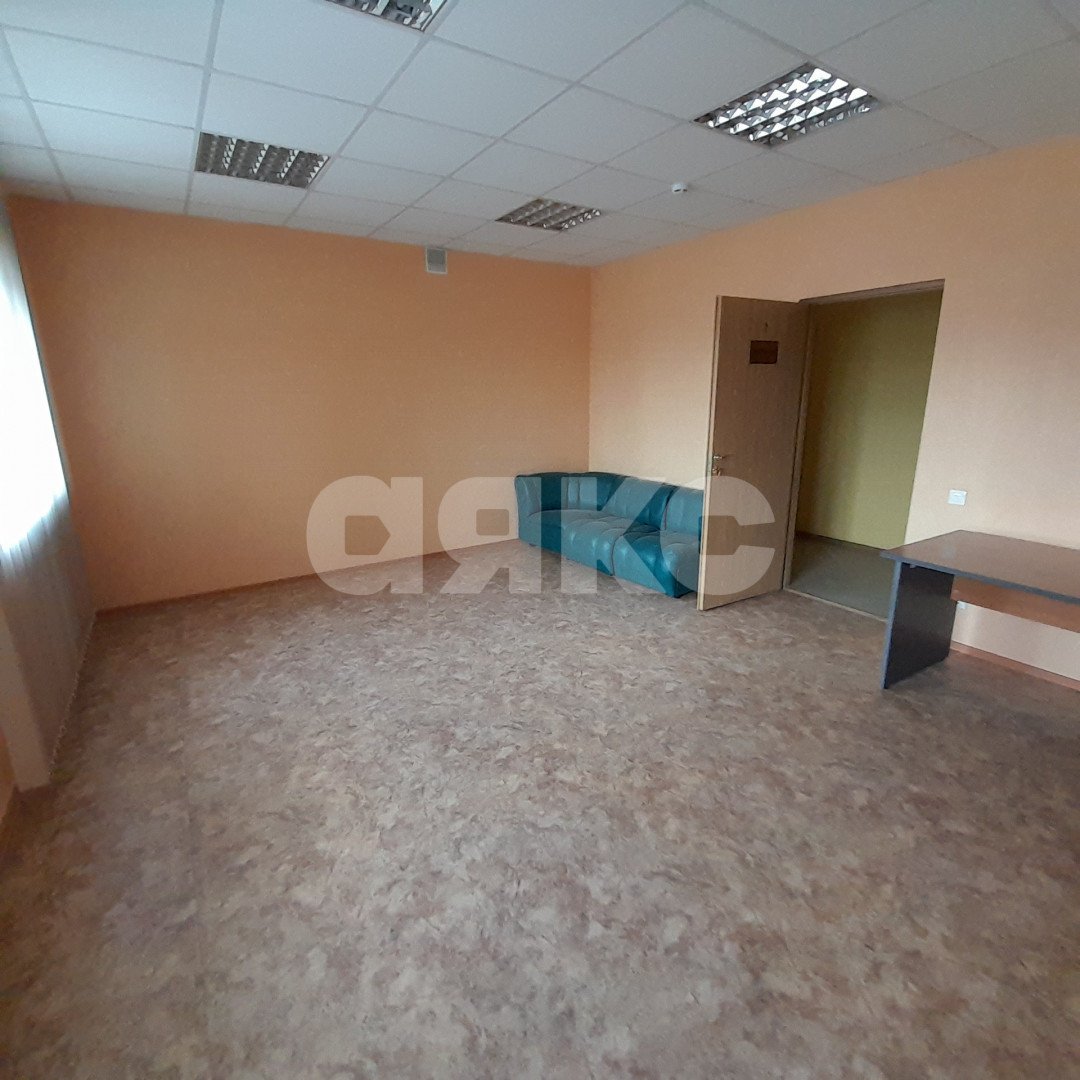 Фото №35: Коммерция 12691&nbsp;м², 3/3&nbsp;эт. - Волгоград, р. Советский, ул. Качуевской, 4