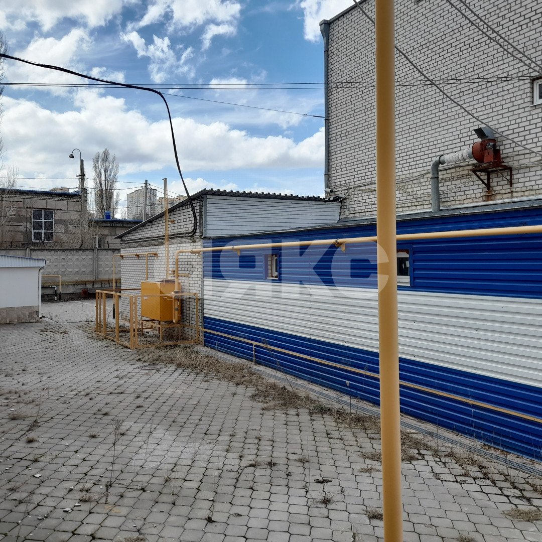 Фото №31: Коммерция 12691&nbsp;м², 3/3&nbsp;эт. - Волгоград, р. Советский, ул. Качуевской, 4
