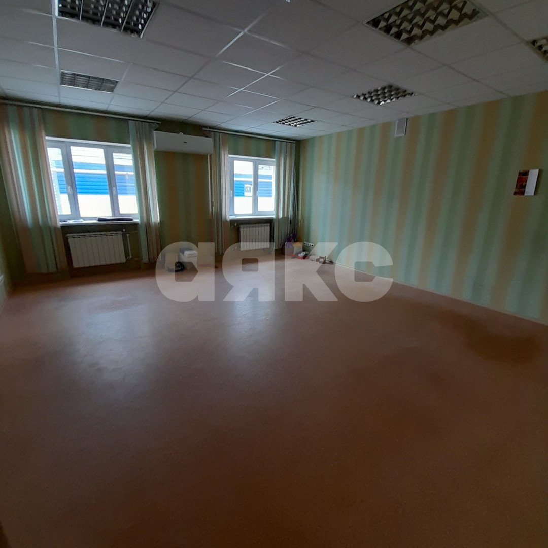 Фото №36: Коммерция 12691&nbsp;м², 3/3&nbsp;эт. - Волгоград, р. Советский, ул. Качуевской, 4