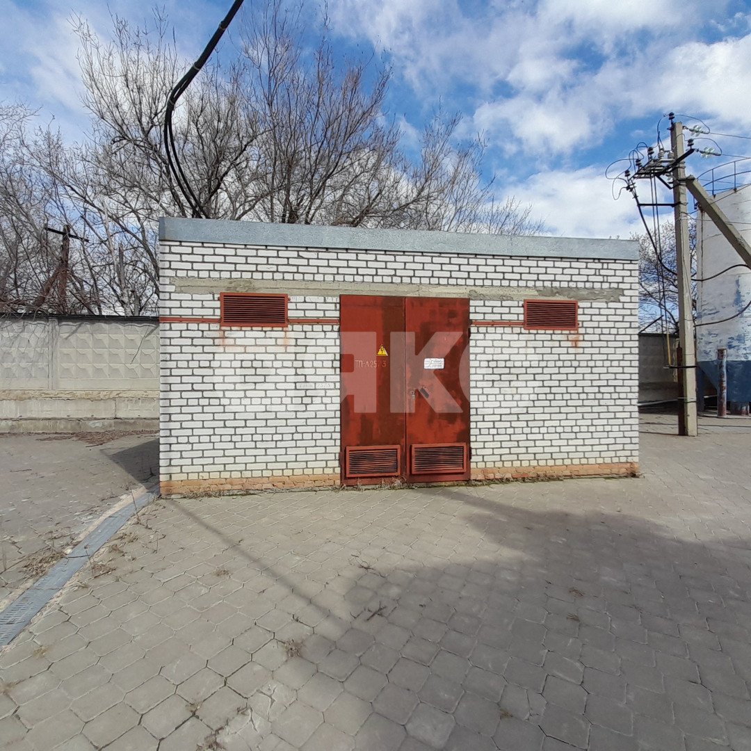 Фото №4: Коммерция 12691&nbsp;м², 3/3&nbsp;эт. - Волгоград, р. Советский, ул. Качуевской, 4