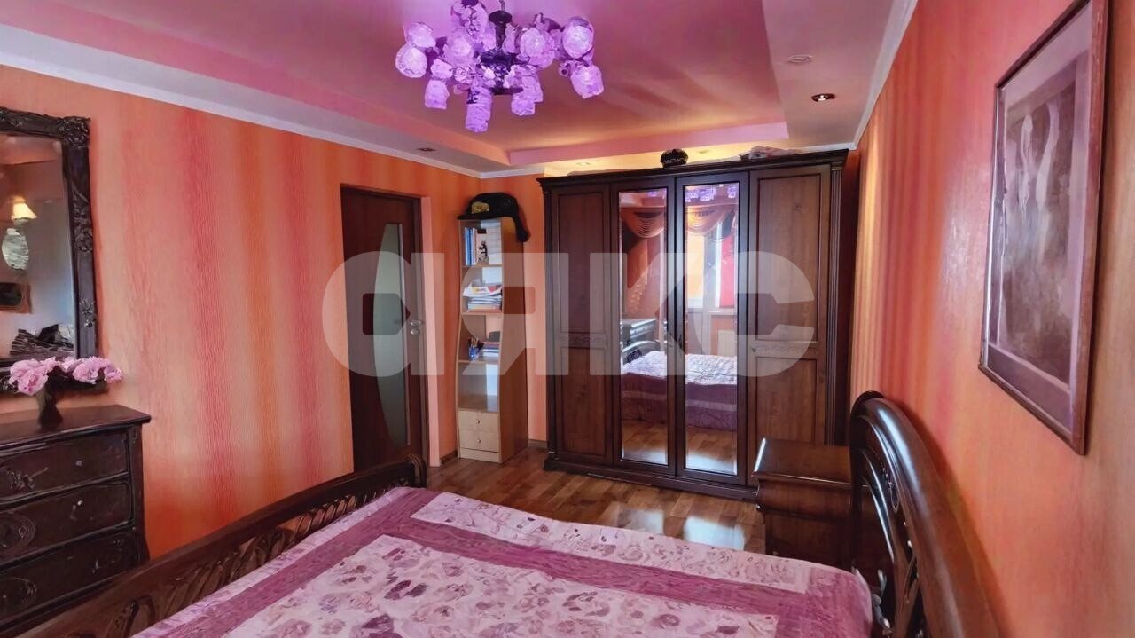 Фото №8: 2-комнатная квартира 56&nbsp;м², 4/4&nbsp;эт. - Фабричное, мкр. квартал Гагарина, 17