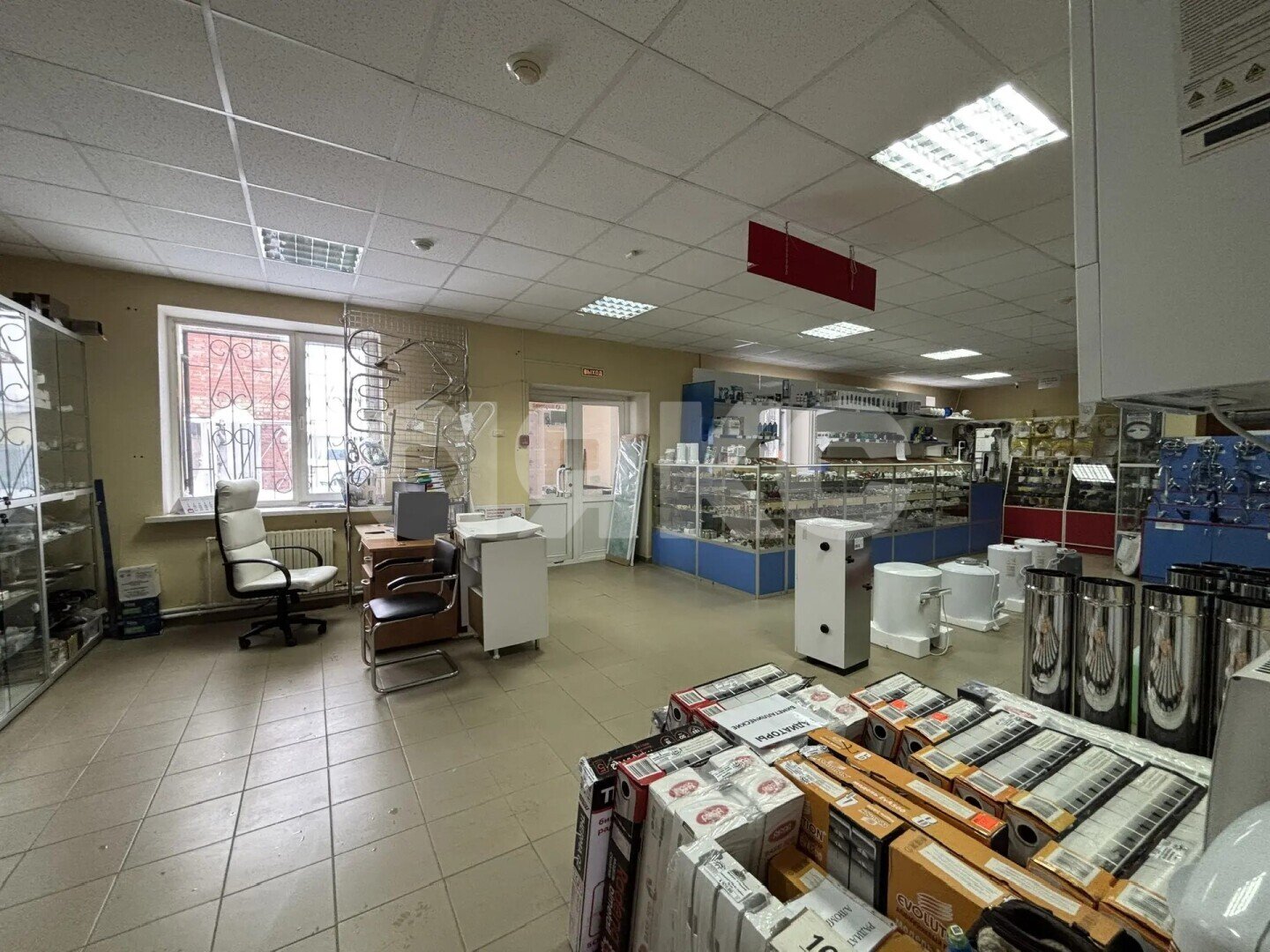 Фото №4: Коммерция 180&nbsp;м², 1/1&nbsp;эт. - Ясногорск, ул. Котовского, 1