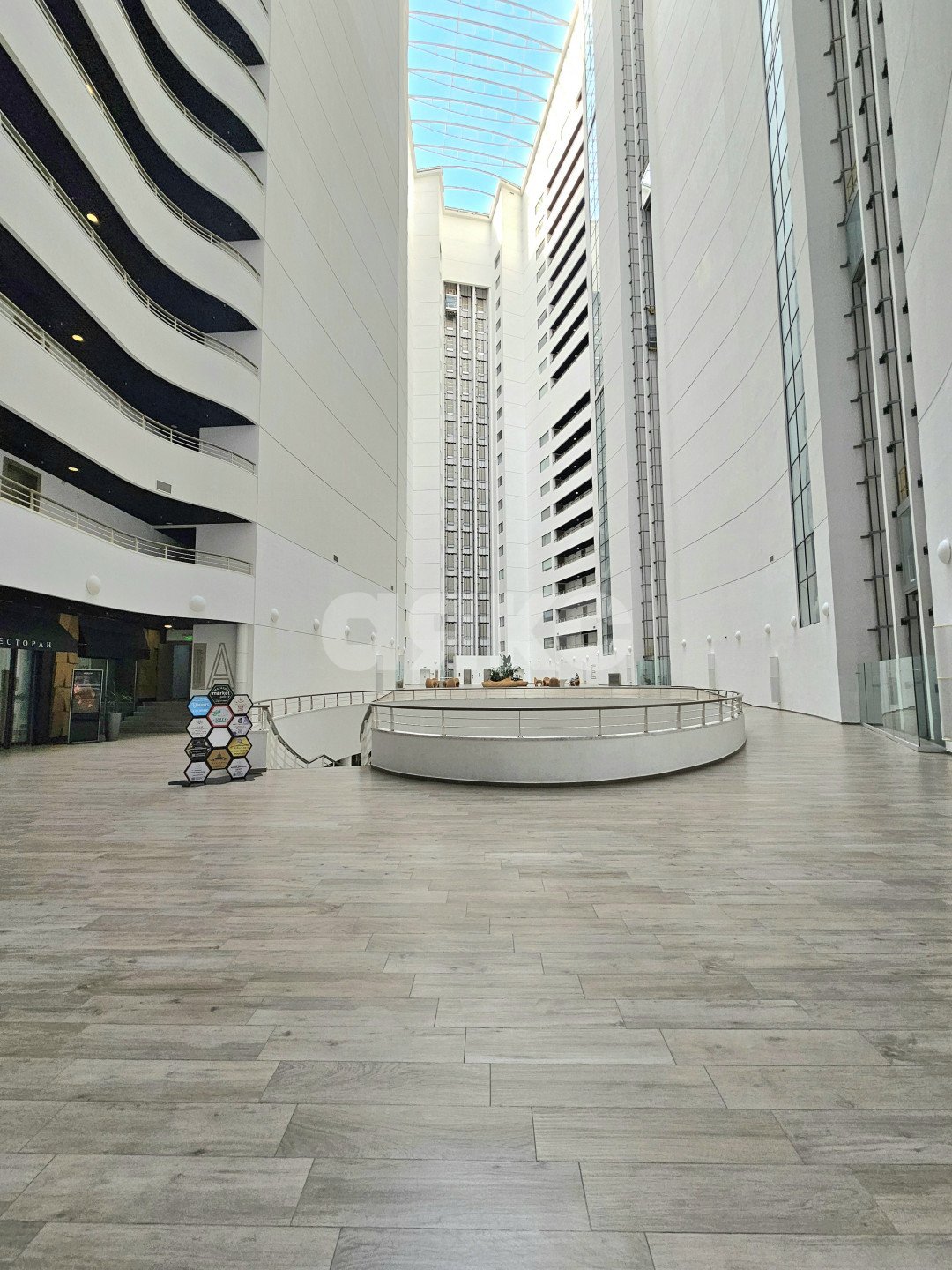 Фото №25: 2-комнатная квартира 101&nbsp;м², 10/26&nbsp;эт. - Сочи, Хостинский, Приморье, мкр. жилой комплекс Актёр Гэлакси, пр-кт Курортный, 105