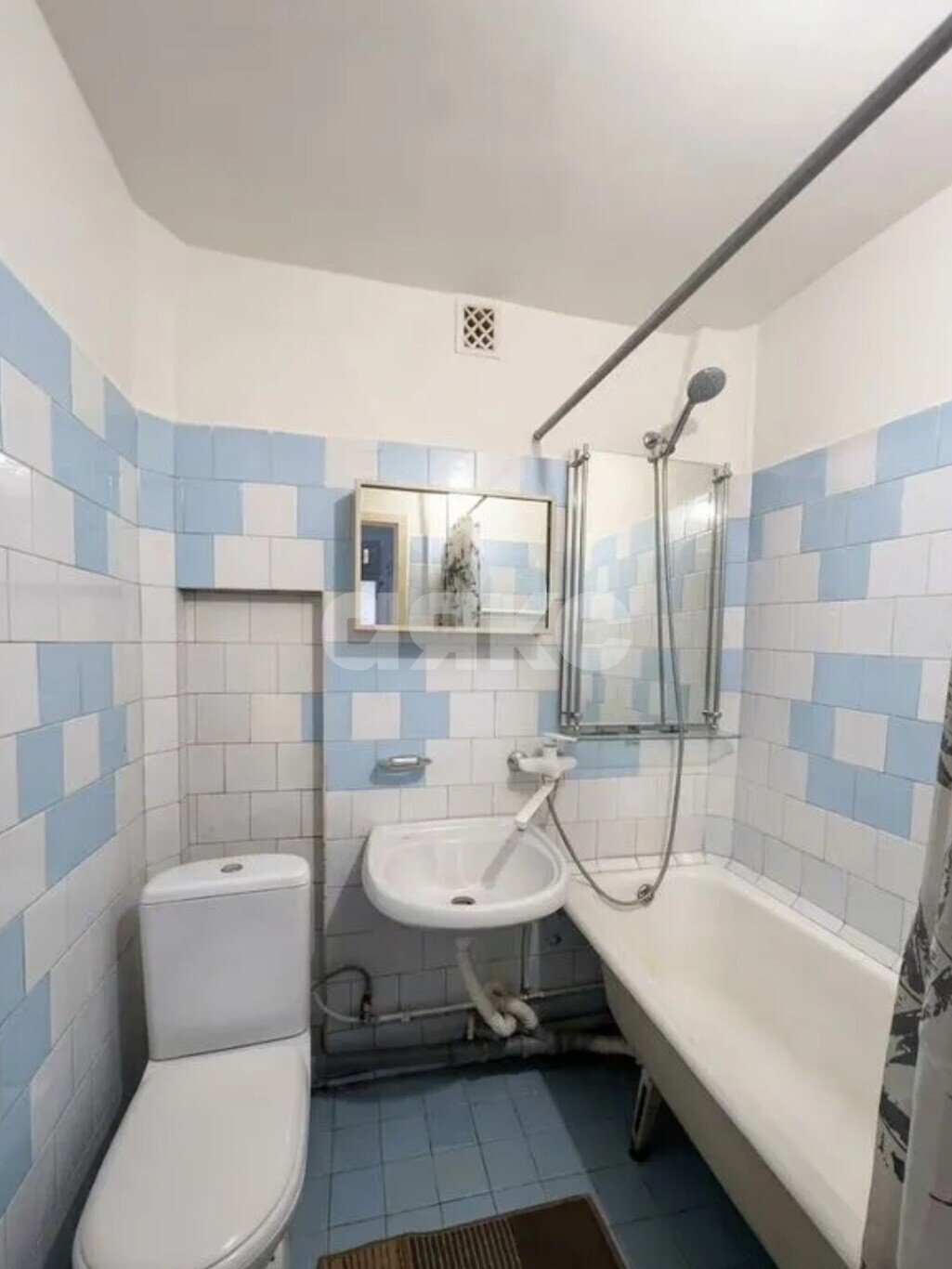 Фото №9: 2-комнатная квартира 43&nbsp;м², 4/5&nbsp;эт. - Волгоград, р. Краснооктябрьский, ул. Таращанцев, 48