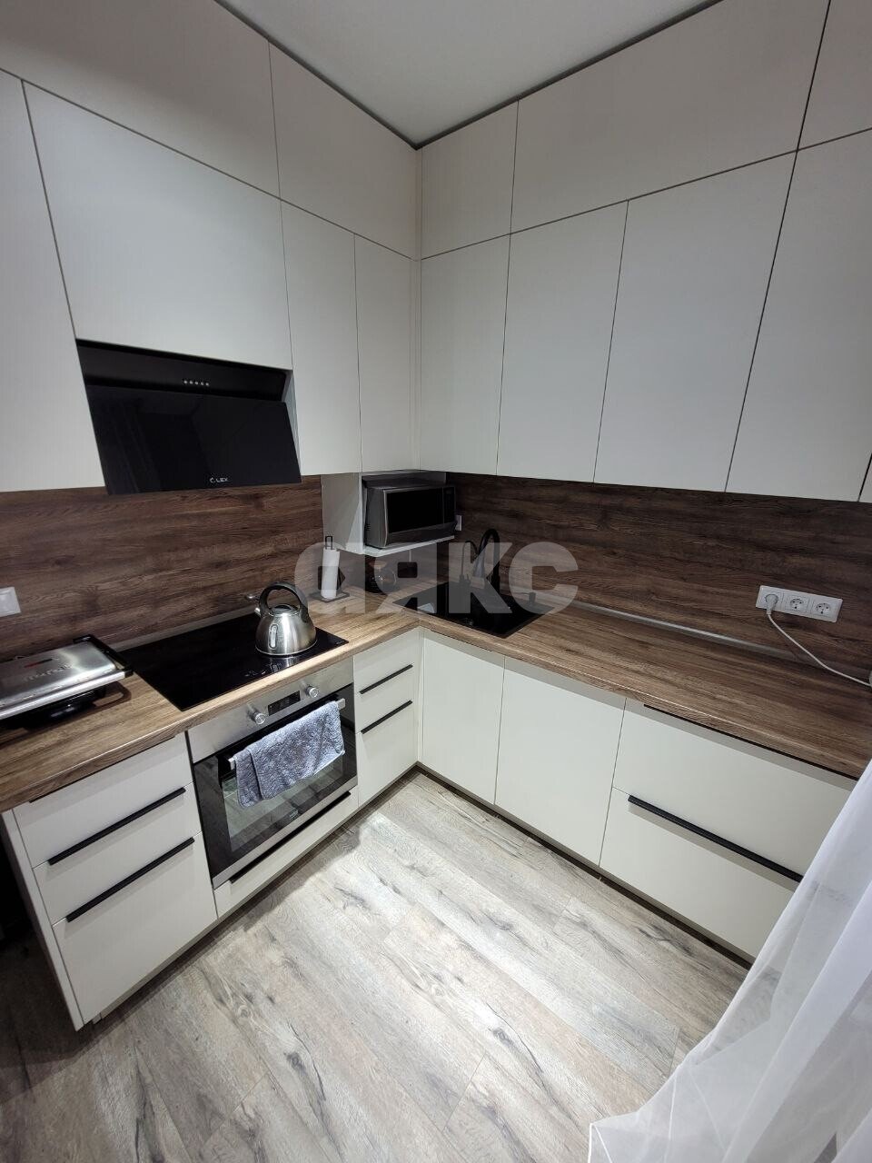 Фото №3: 2-комнатная квартира 55&nbsp;м², 16/21&nbsp;эт. - Туапсе, мкр. жилой комплекс Форт Адмирал, ул. Портовиков, 39/3