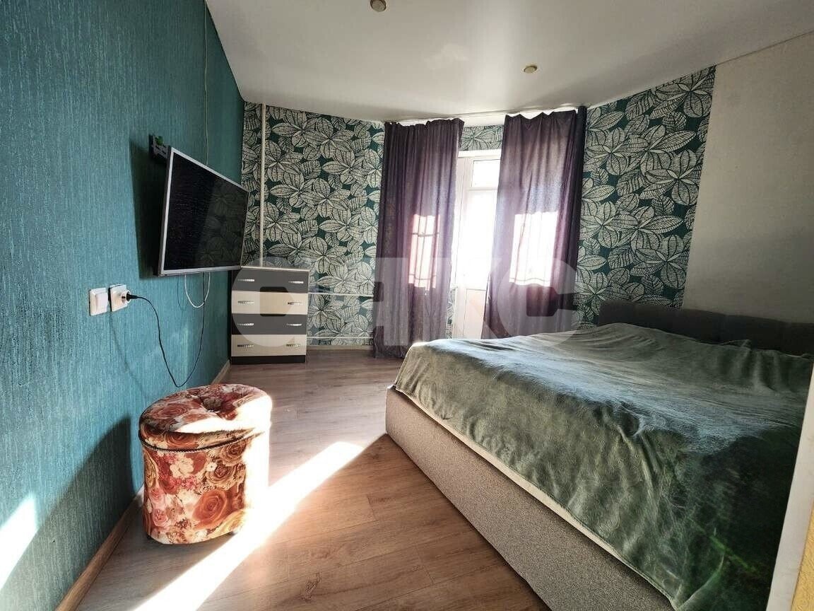 Фото №3: 3-комнатная квартира 63&nbsp;м², 4/4&nbsp;эт. - Туапсе, ул. площадь Ильича, 4