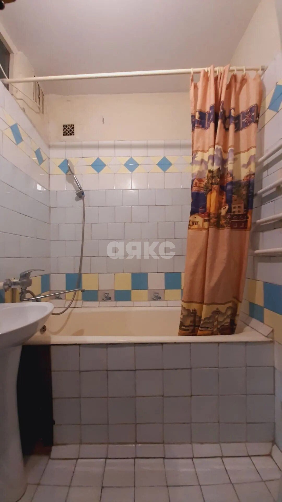 Фото №24: 3-комнатная квартира 62&nbsp;м², 2/5&nbsp;эт. - Ольгинка, ул. Черноморская, 1А