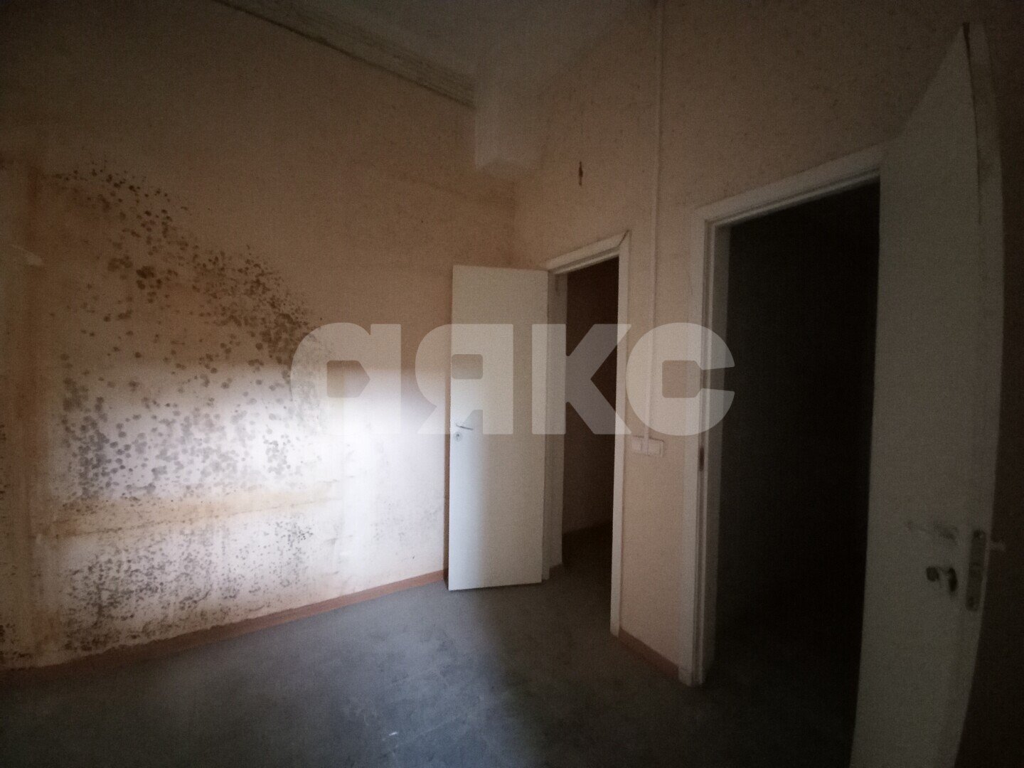 Фото №3: Коммерция 610&nbsp;м², 1/5&nbsp;эт. - Волгоград, р. Краснооктябрьский, пр-кт имени В.И. Ленина, 153