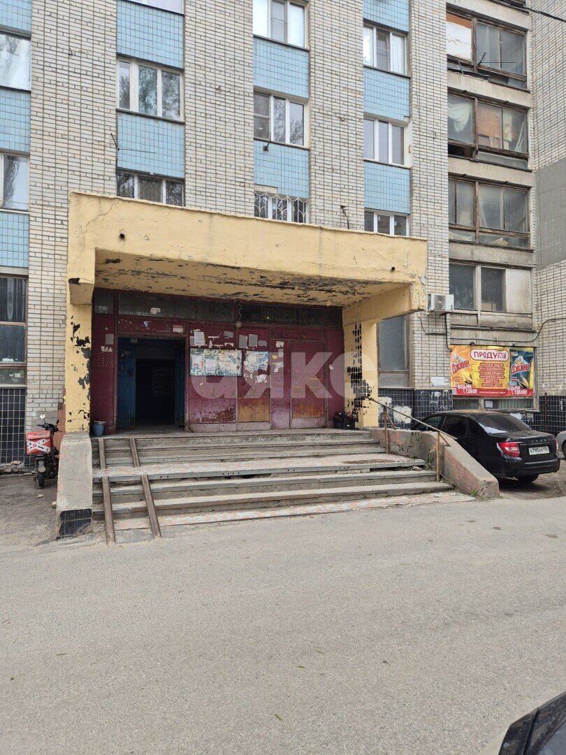 Фото №1: Коммерция 120&nbsp;м², 1/9&nbsp;эт. - Волгоград, р. Тракторозаводский, ул. Жолудева, 20А