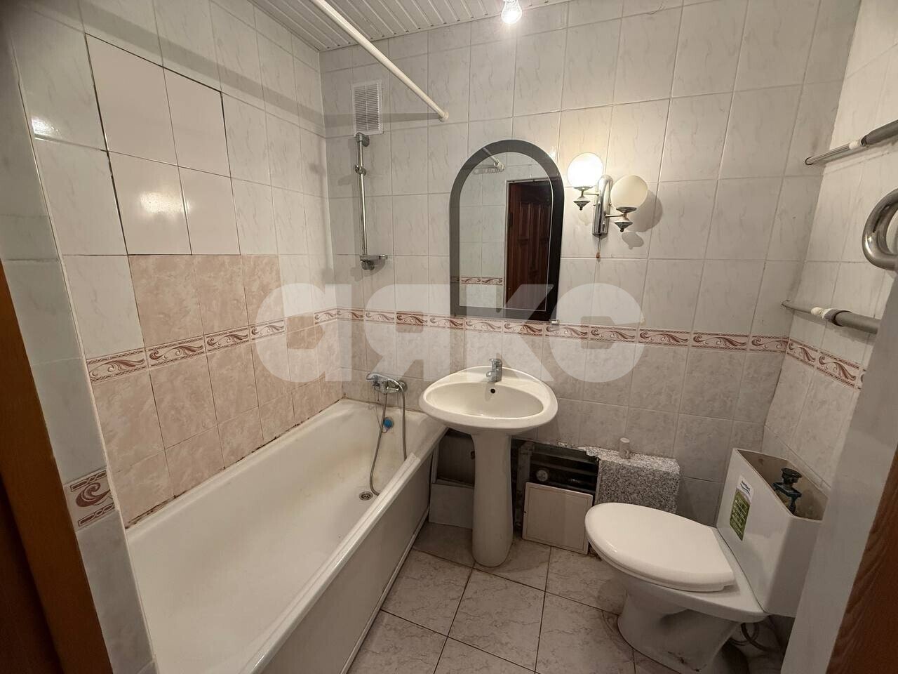 Фото №4: 3-комнатная квартира 85&nbsp;м², 1/5&nbsp;эт. - Туапсе, ул. Фрунзе, 53А