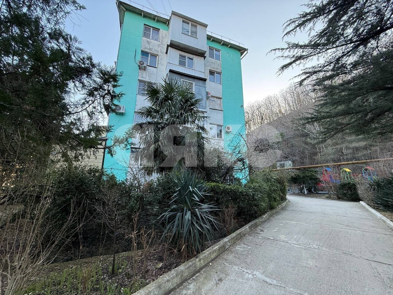 Фото №1: 3-комнатная квартира 85&nbsp;м², 1/5&nbsp;эт. - Туапсе, ул. Фрунзе, 53А