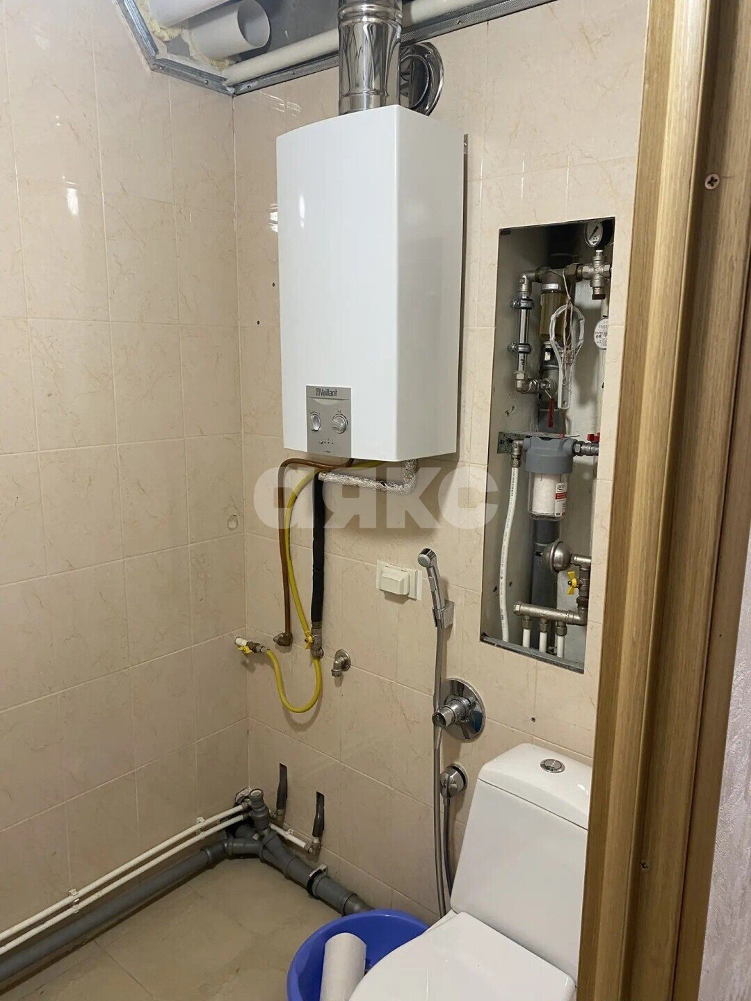 Фото №6: 3-комнатная квартира 58&nbsp;м², 2/5&nbsp;эт. - Волгоград, Центральный, мкр. 102-й, ул. Пархоменко, 27