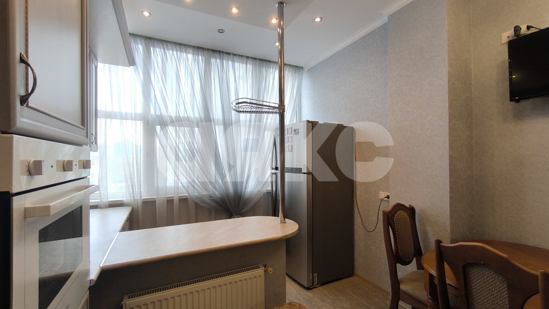 Фото №28: 2-комнатная квартира 65&nbsp;м², 3/12&nbsp;эт. - Горячий Ключ, мкр. Администрация, ул. Ленина, 195Г
