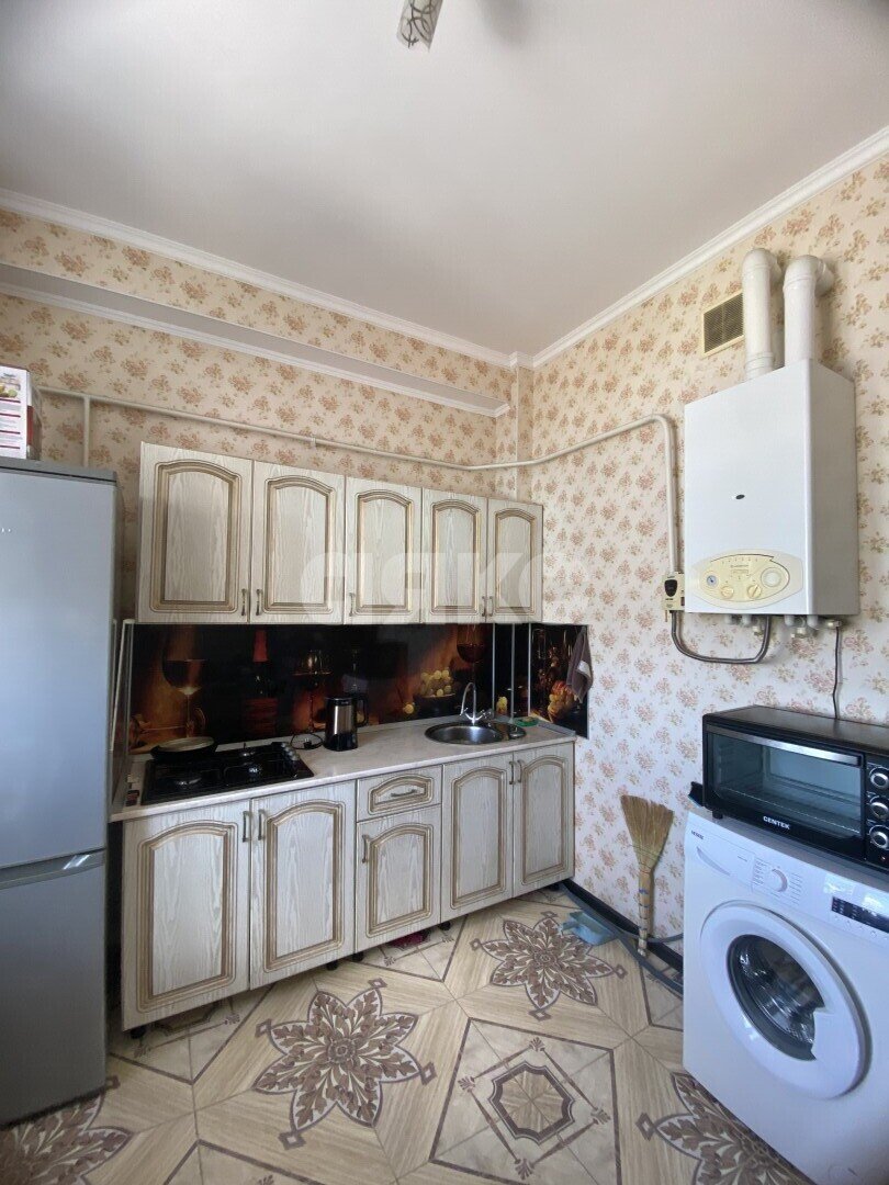 Фото №1: 1-комнатная квартира 38&nbsp;м², 4/6&nbsp;эт. - Анапа, ул. Ленина, 104