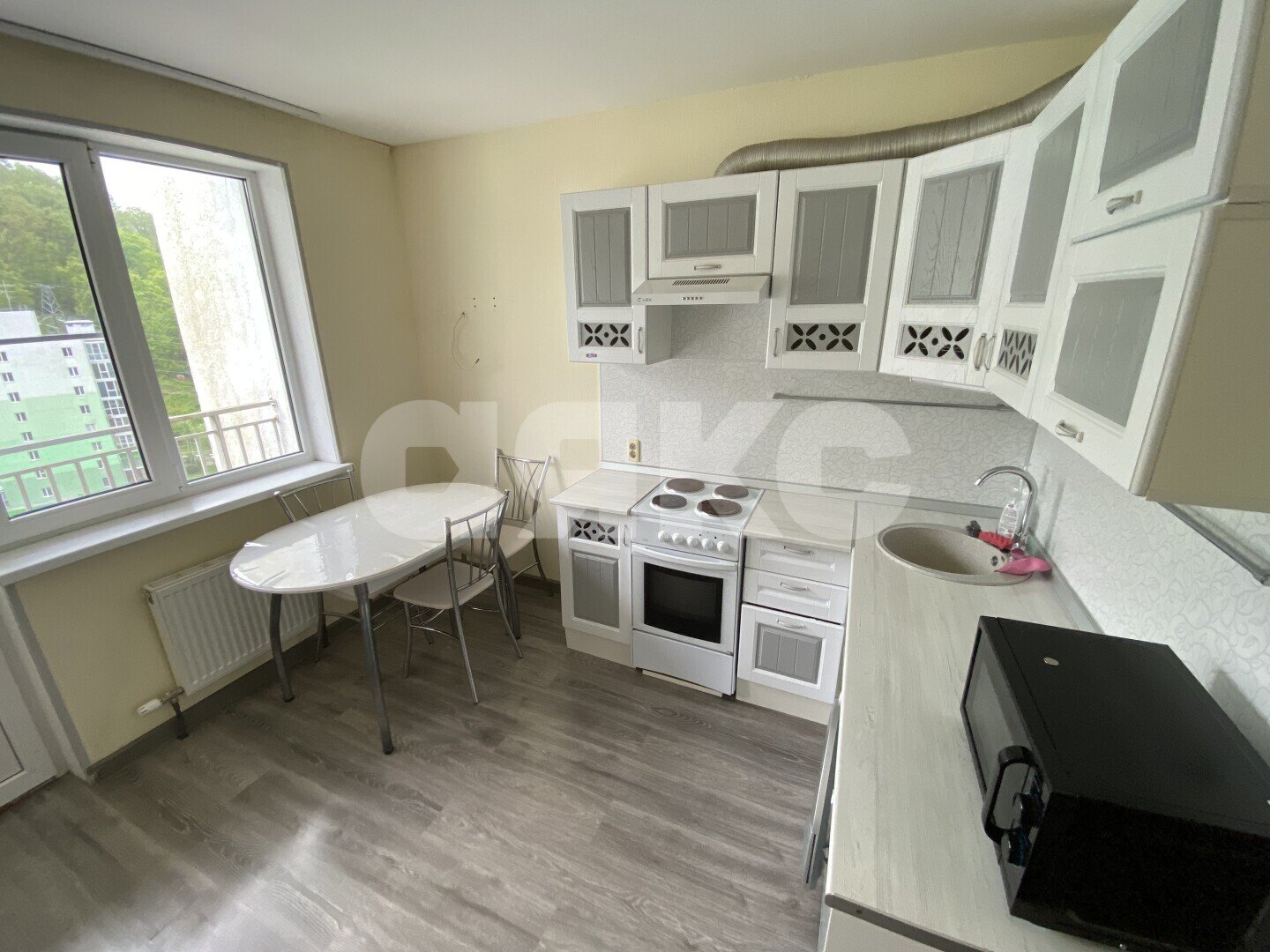 Фото №6: 2-комнатная квартира 40&nbsp;м², 10/10&nbsp;эт. - Раздольное, Хостинский, жилой комплекс Министерские Озёра, мкр. квартал Фруктовый, ул. Тепличная, 63к2