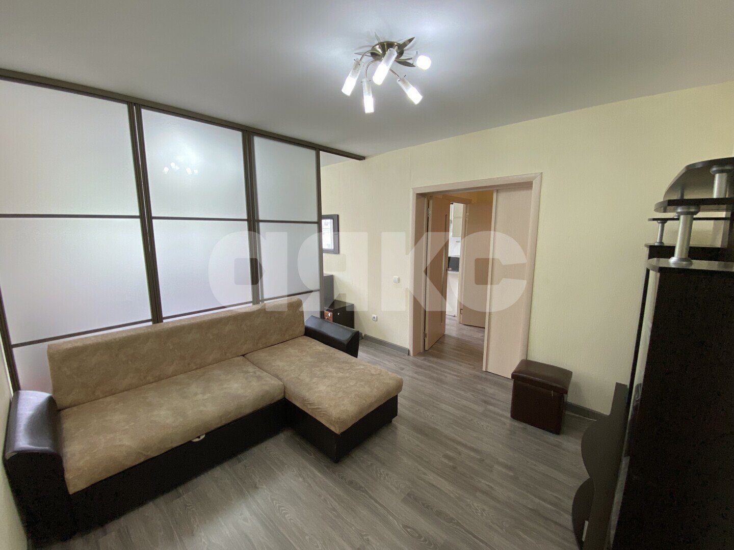 Фото №2: 2-комнатная квартира 40&nbsp;м², 10/10&nbsp;эт. - Раздольное, Хостинский, жилой комплекс Министерские Озёра, мкр. квартал Фруктовый, ул. Тепличная, 63к2