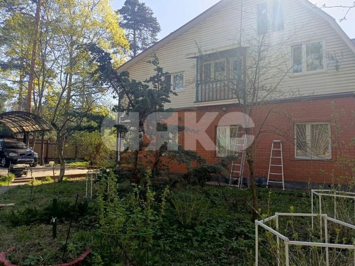 Фото №4: Дом 250&nbsp;м² + 15&nbsp;сот., 2&nbsp;эт. - Ильинский, ул. Чкалова, 11