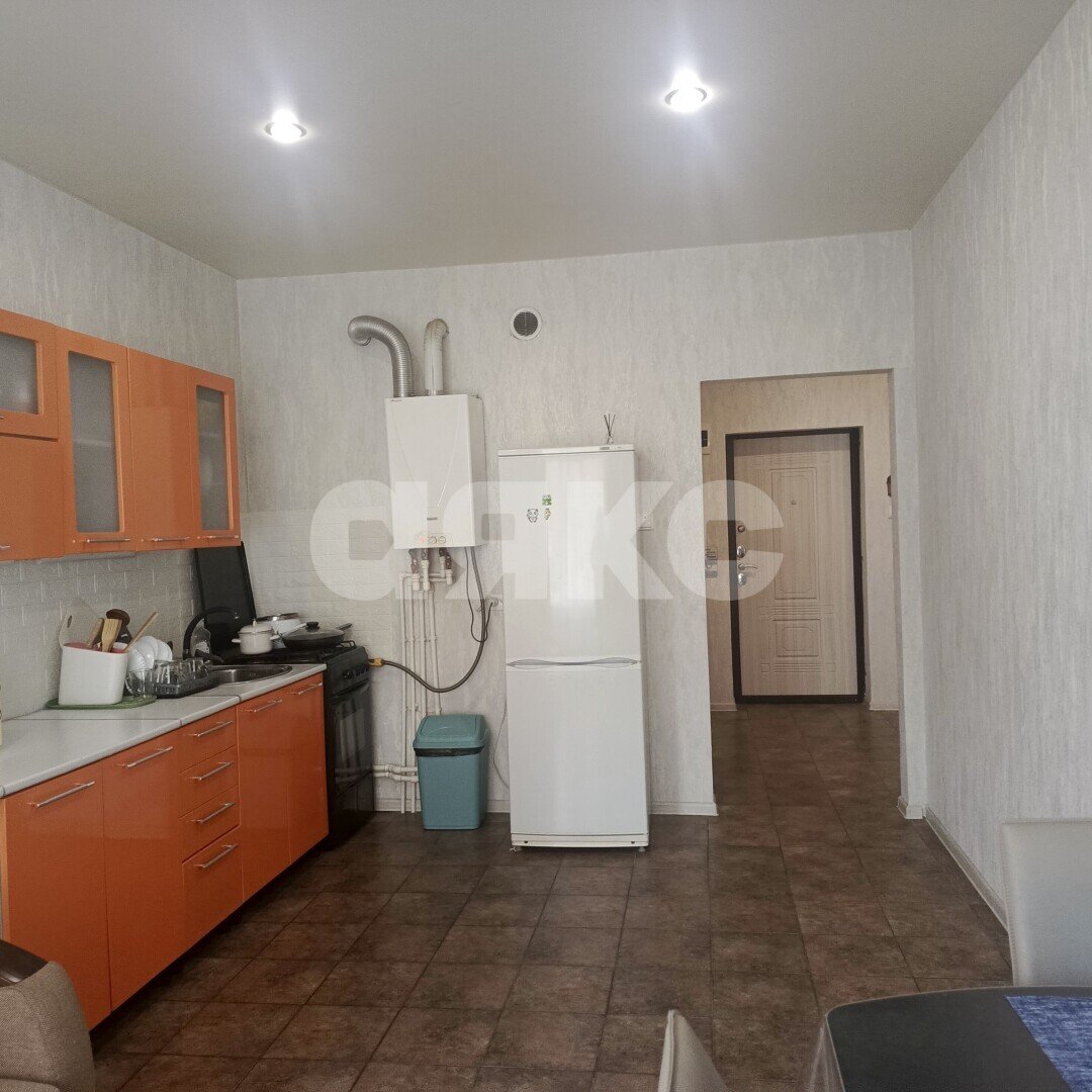 Фото №4: 1-комнатная квартира 44&nbsp;м², 1/4&nbsp;эт. - Геленджик, ул. Новороссийская, 135