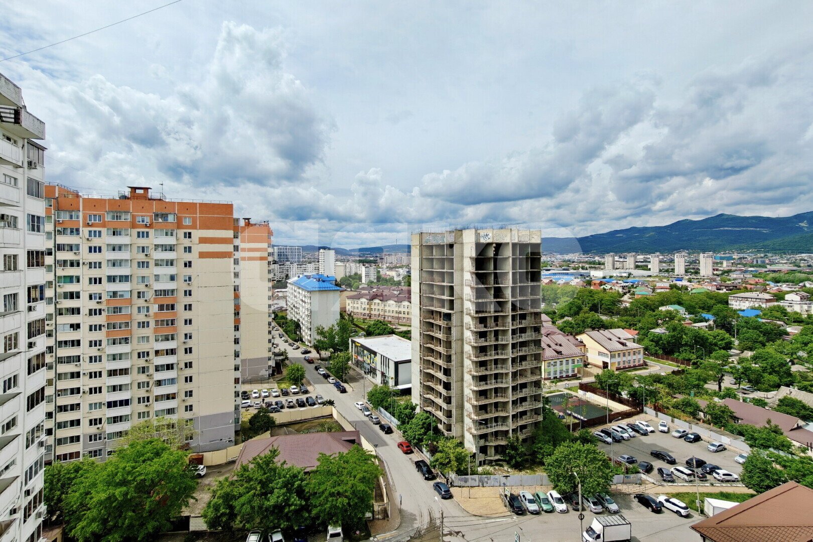 Фото №8: 2-комнатная квартира 70&nbsp;м², 13/16&nbsp;эт. - Новороссийск, Приморский, мкр. 13-й, ул. Тобольская, 7А