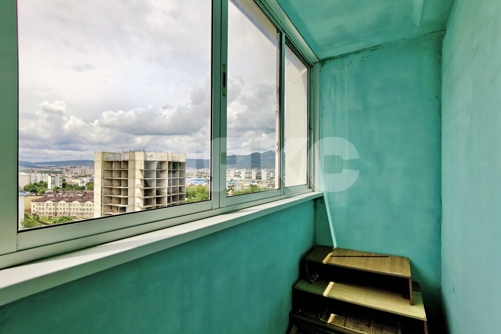 Фото №7: 2-комнатная квартира 70&nbsp;м², 13/16&nbsp;эт. - Новороссийск, Приморский, мкр. 13-й, ул. Тобольская, 7А