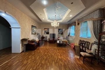 Фото №1: 3-комнатная квартира 179 м², 1/3 эт. - Волгоград, мкр. Тулака, ул. Осетинская, 5