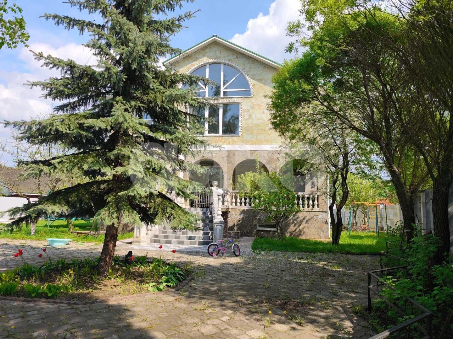 Фото №5: Дом 544&nbsp;м² + 10&nbsp;сот., 3&nbsp;эт. - Раменское, квартал Восточная Гостица, мкр. Гостица, ул. Треугольная