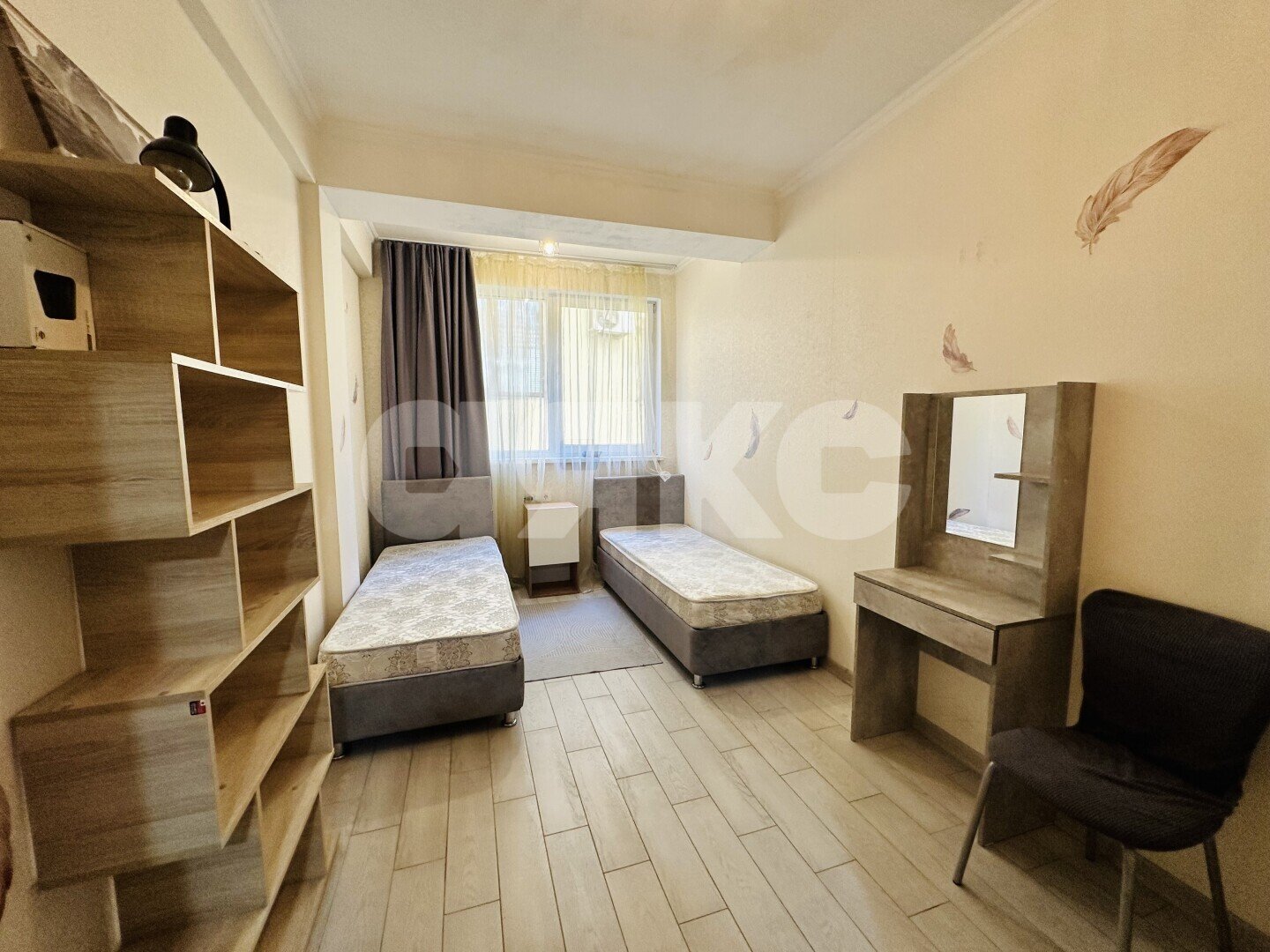 Фото №1: 1-комнатная квартира 42&nbsp;м², 3/5&nbsp;эт. - Раздольное, р. Хостинский, ул. Тепличная, 50/11