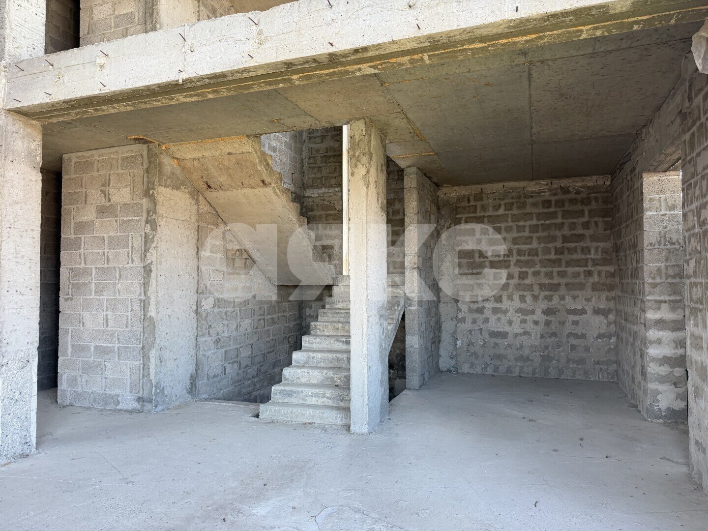 Фото №4: Дом 497&nbsp;м² + 10&nbsp;сот., 3&nbsp;эт. - Супсех, ул. Дизайнерская, 24