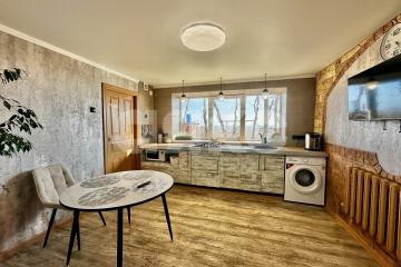 Фото №1: Дом 204&nbsp;м² + 12.03&nbsp;сот., 3&nbsp;эт. - Пионерское, мкр. квартал Алексеевка, 