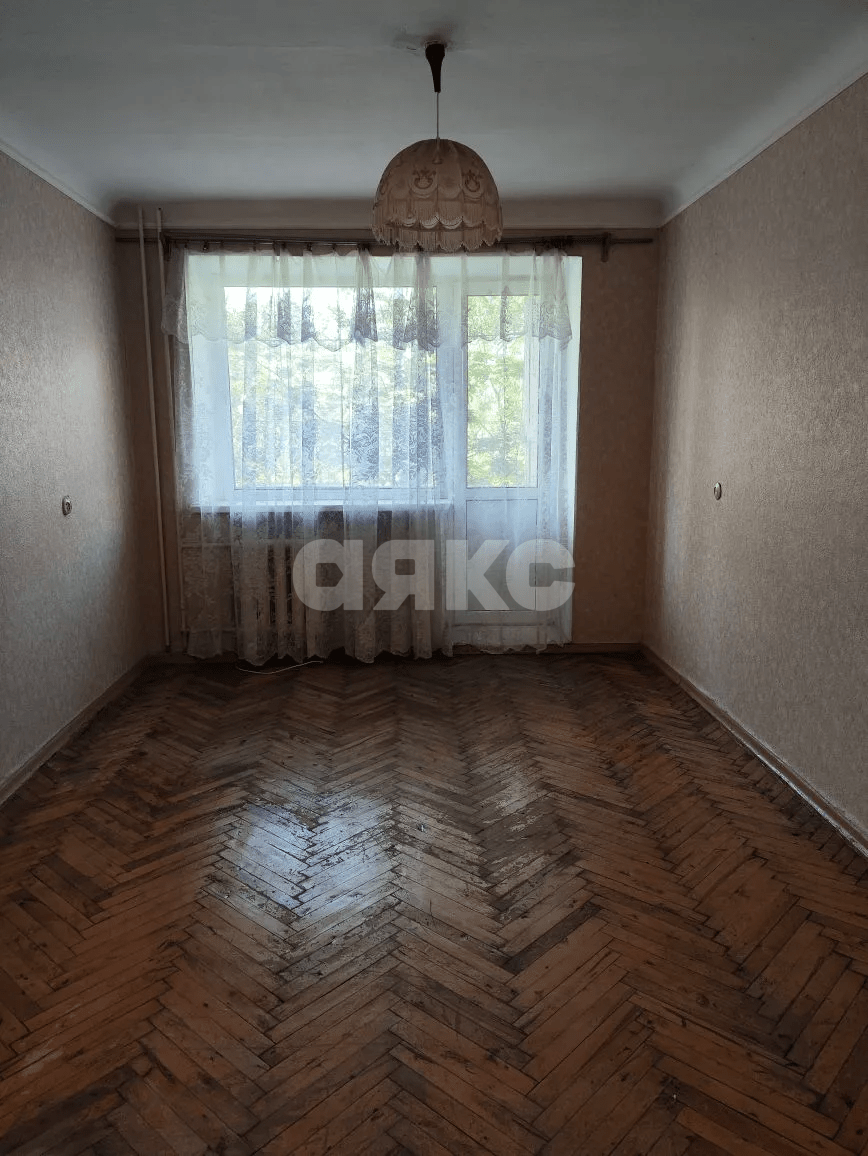 Фото №1: 3-комнатная квартира 53&nbsp;м², 2/5&nbsp;эт. - Мелитополь, ул. Ивана Алексеева, 4