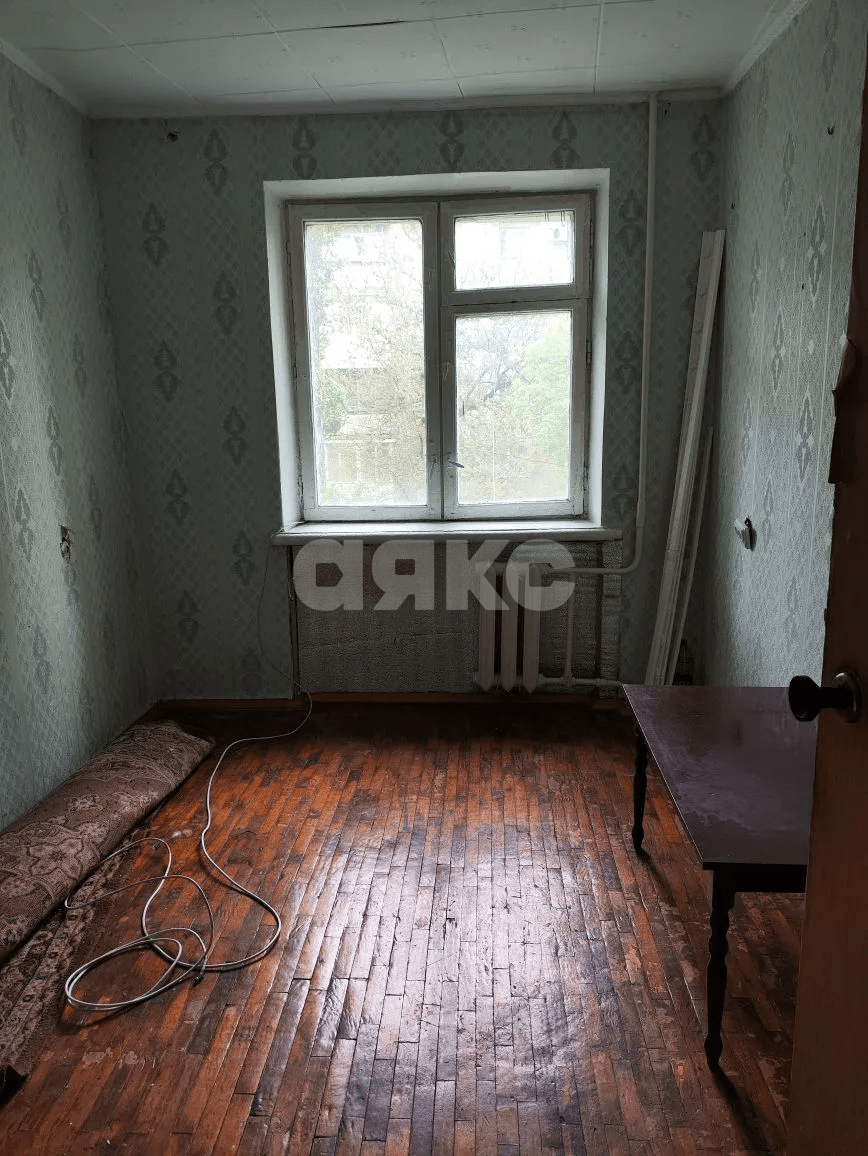 Фото №1: 2-комнатная квартира 40&nbsp;м², 3/5&nbsp;эт. - Мелитополь, р. Микро, пр-кт 50-летия Победы, 44