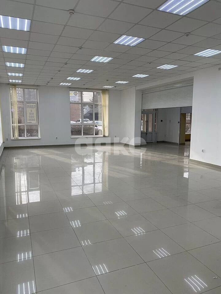 Фото №7: Коммерция 490&nbsp;м², 1/2&nbsp;эт. - Батайск, ул. Энгельса, 60