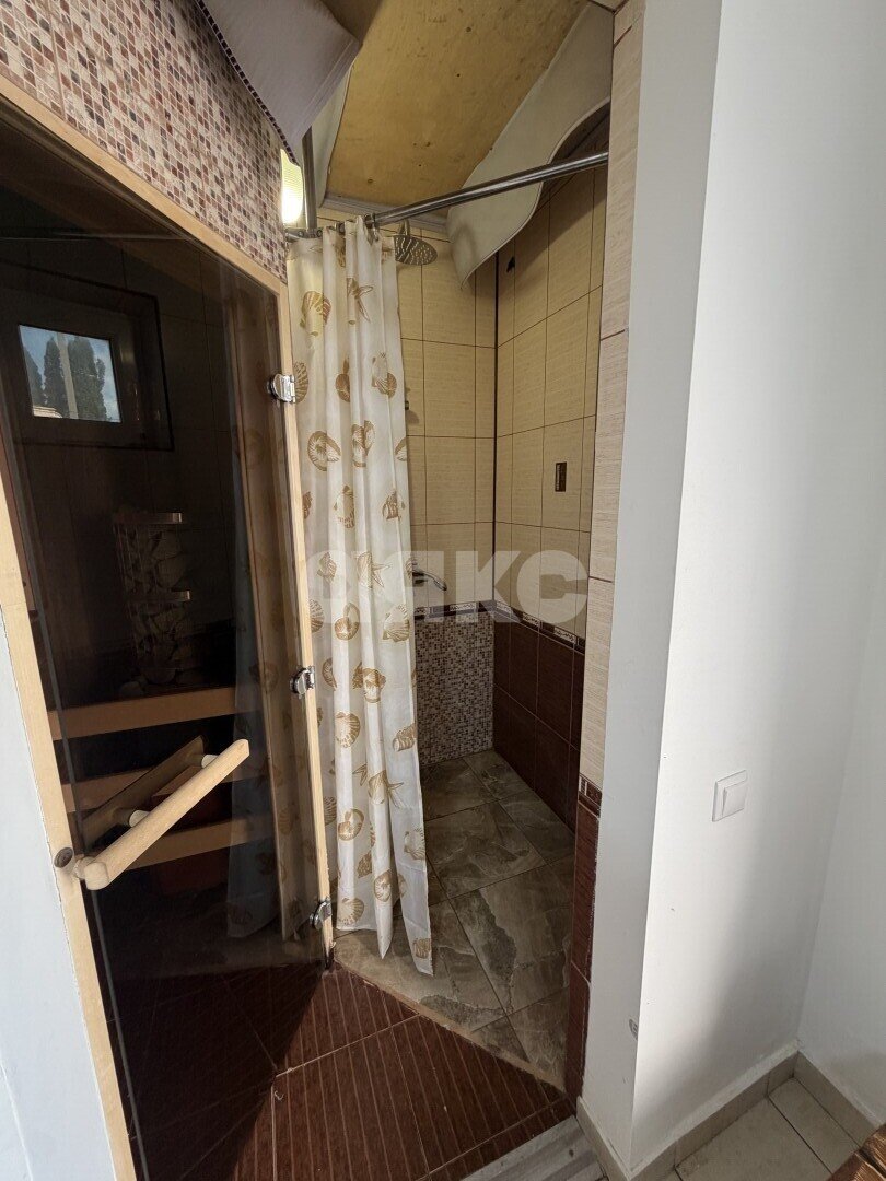 Фото №19: Дом 180&nbsp;м² + 8&nbsp;сот., 2&nbsp;эт. - Гавердовский, пер. Клубный, 1В