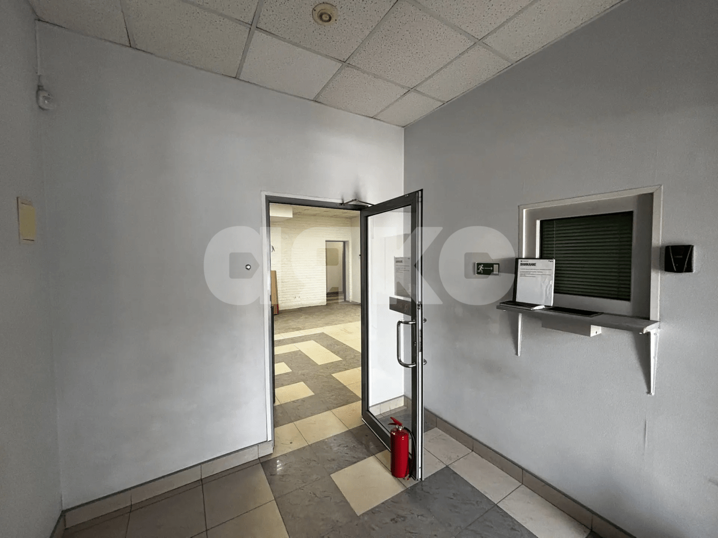 Фото №17: Коммерция 236&nbsp;м², 1/11&nbsp;эт. - Волгоград, Красноармейский, мкр. 613-й, пр-кт Героев Сталинграда, 40