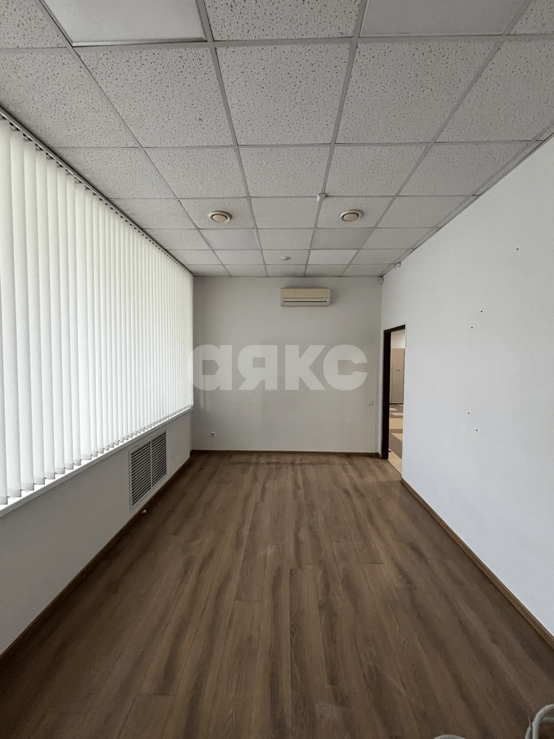 Фото №8: Коммерция 236&nbsp;м², 1/11&nbsp;эт. - Волгоград, Красноармейский, мкр. 613-й, пр-кт Героев Сталинграда, 40