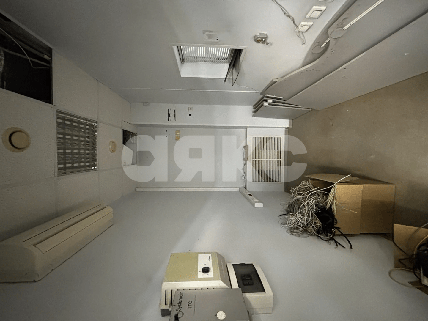 Фото №29: Коммерция 236&nbsp;м², 1/11&nbsp;эт. - Волгоград, Красноармейский, мкр. 613-й, пр-кт Героев Сталинграда, 40