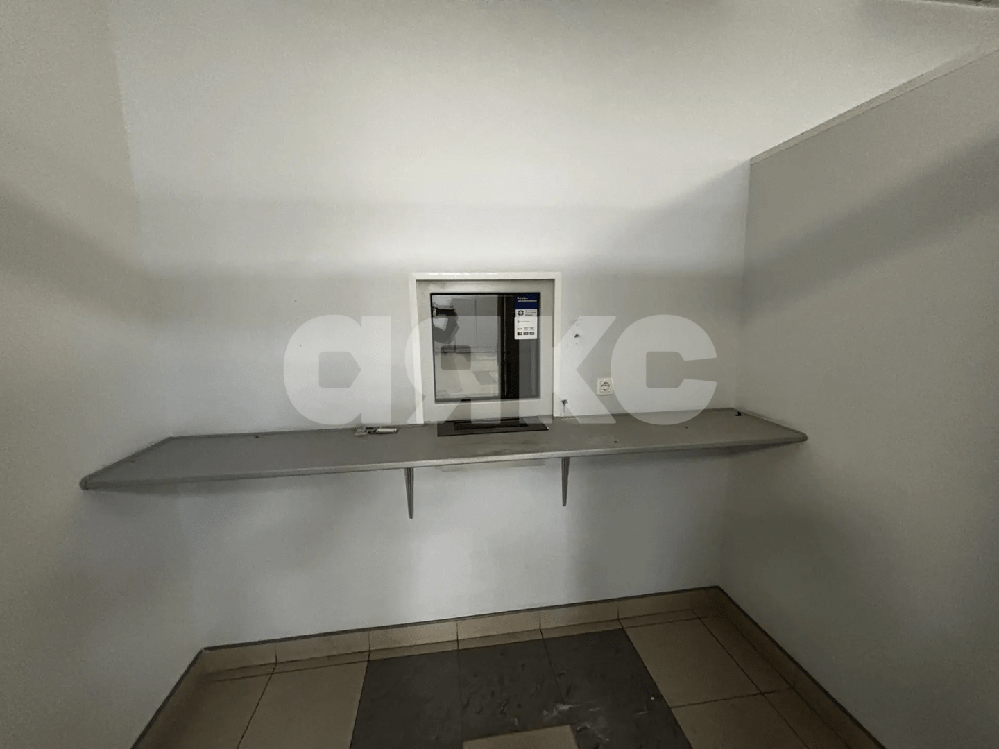 Фото №15: Коммерция 236&nbsp;м², 1/11&nbsp;эт. - Волгоград, Красноармейский, мкр. 613-й, пр-кт Героев Сталинграда, 40