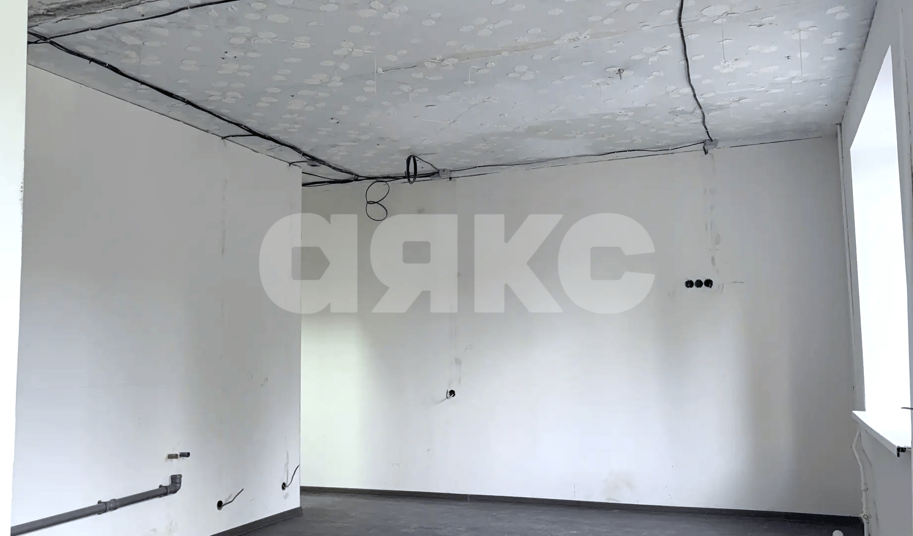 Фото №3: Коммерция 31&nbsp;м², -1/5&nbsp;эт. - Волгоград, р. Краснооктябрьский, ул. 39-й Гвардейской Дивизии, 8