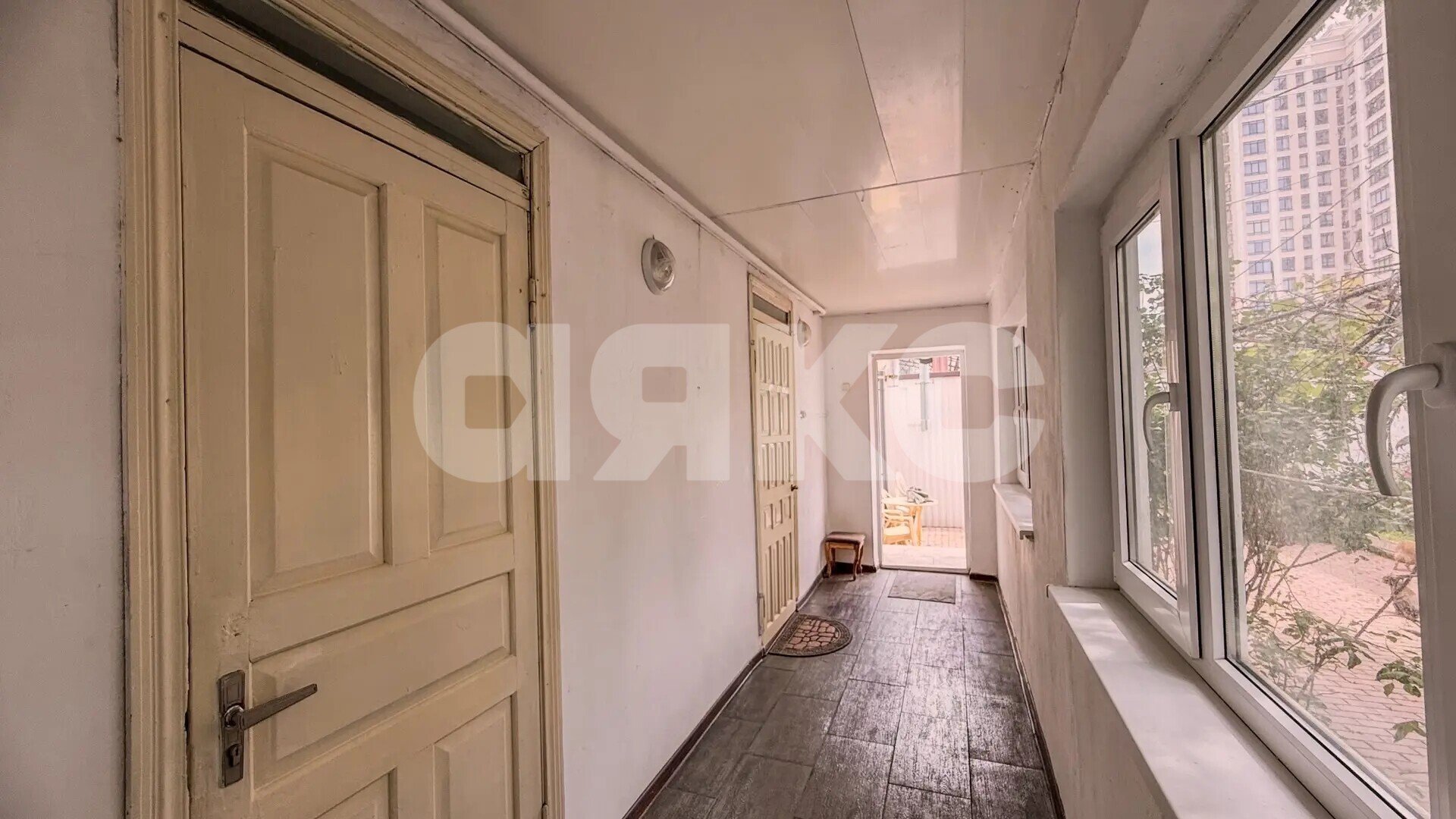 Фото №6: Дом 240&nbsp;м² + 3.8&nbsp;сот., 2&nbsp;эт. - Анапа, ул. Новороссийская, 59