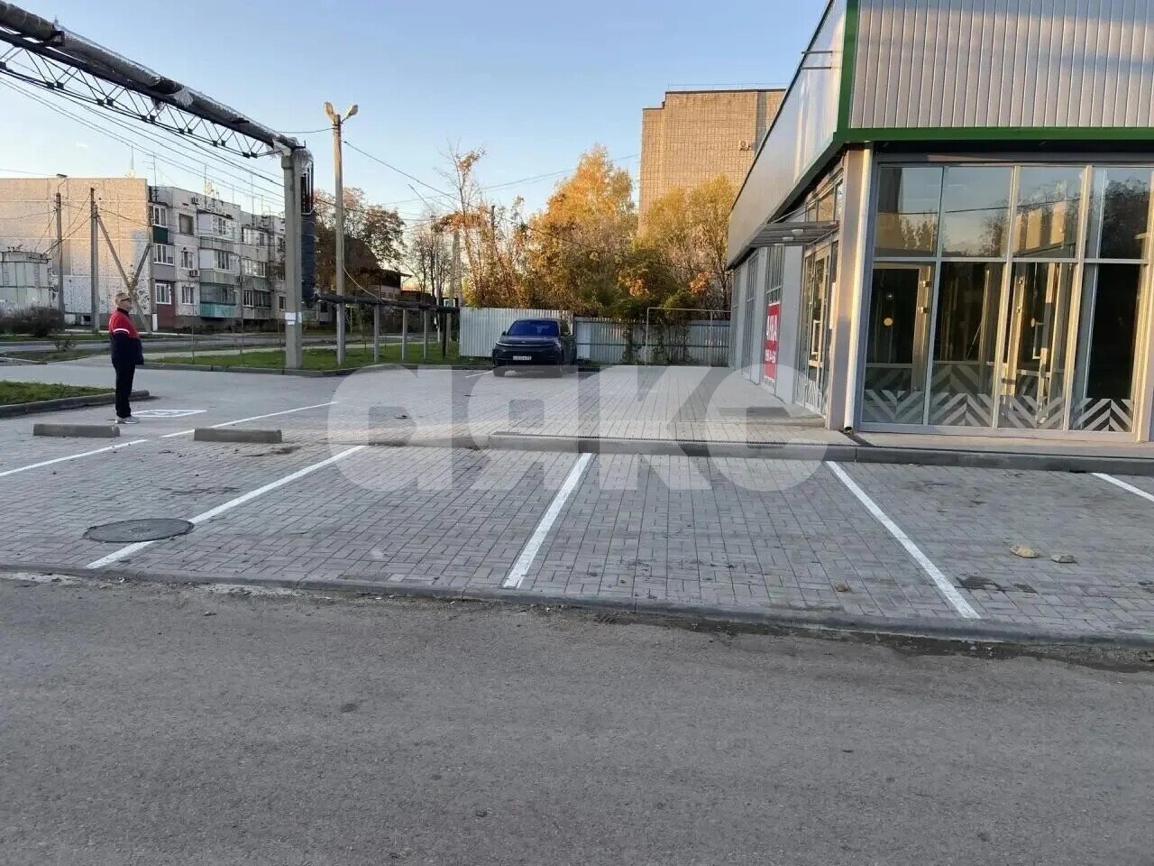 Фото №4: Коммерция 488&nbsp;м², 1/1&nbsp;эт. - Парковый, ул. Юности, 3