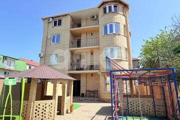 Фото №1: Дом 524&nbsp;м² + 5.39&nbsp;сот., 3&nbsp;эт. - Анапа, ул. Песчаная, 8А
