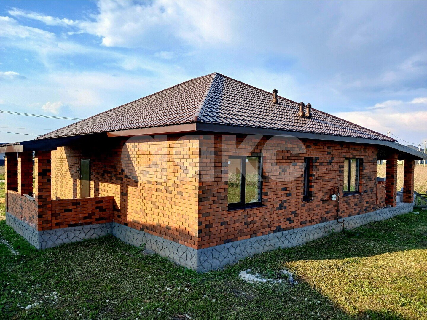 Фото №4: Дом 170&nbsp;м² + 15&nbsp;сот., 1&nbsp;эт. - Троицкое, ул. Народная, 39